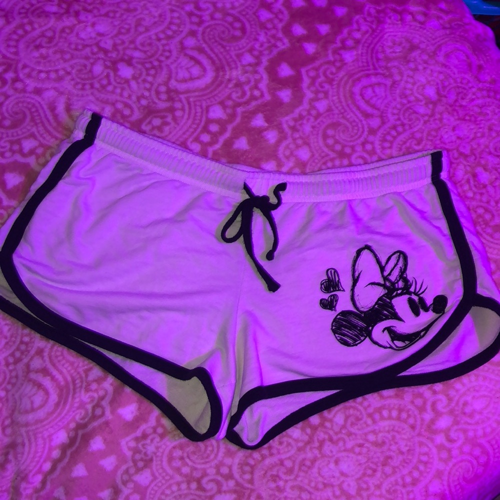 Minnie Mouse lounge shorts